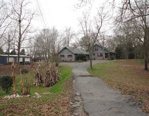 4701 Griffin Point Moss Point, MS 39563 - Photo 1 of 25 Primary Photo