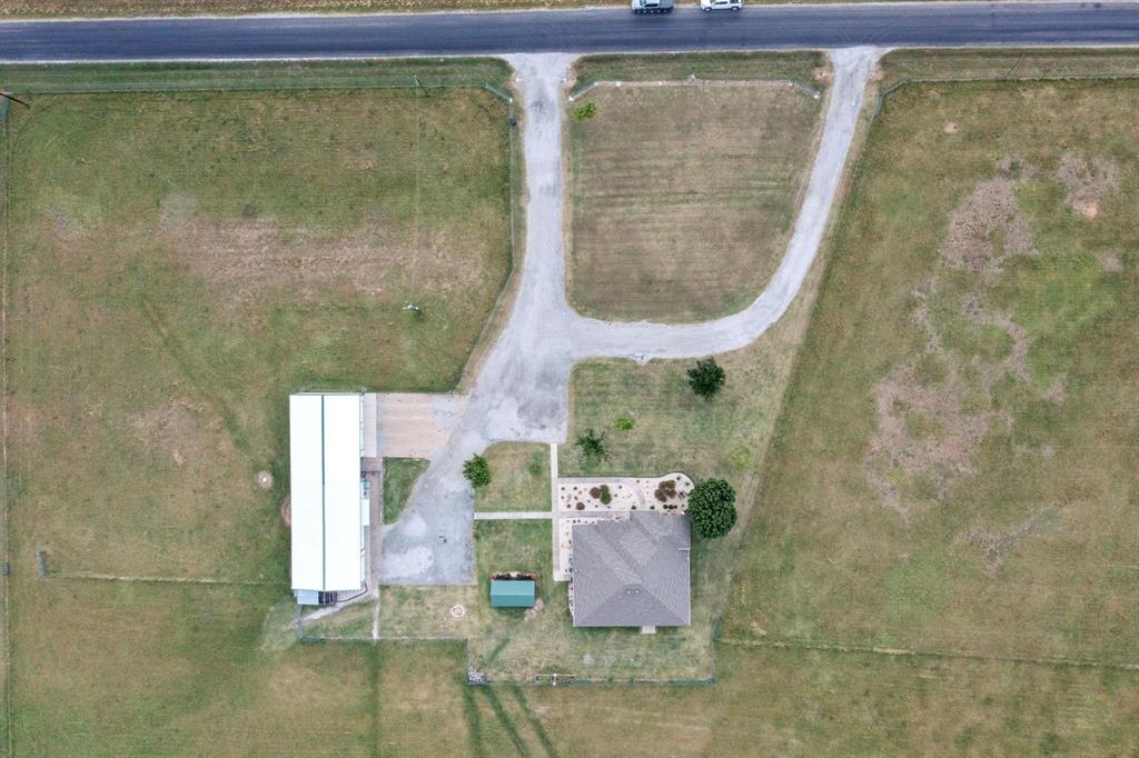 2931 Wall Street Road Howe, TX 75459 - Photo 20 of 38 a bathroom with a shower