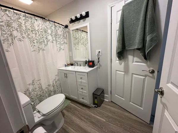 $170,000 | 105 North Epperson Drive, McLeansboro, IL 62859