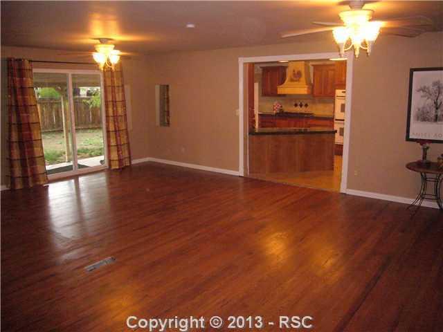 4418 Ridgeglen Road Colorado Springs, CO 80918 - Photo 4 of 6