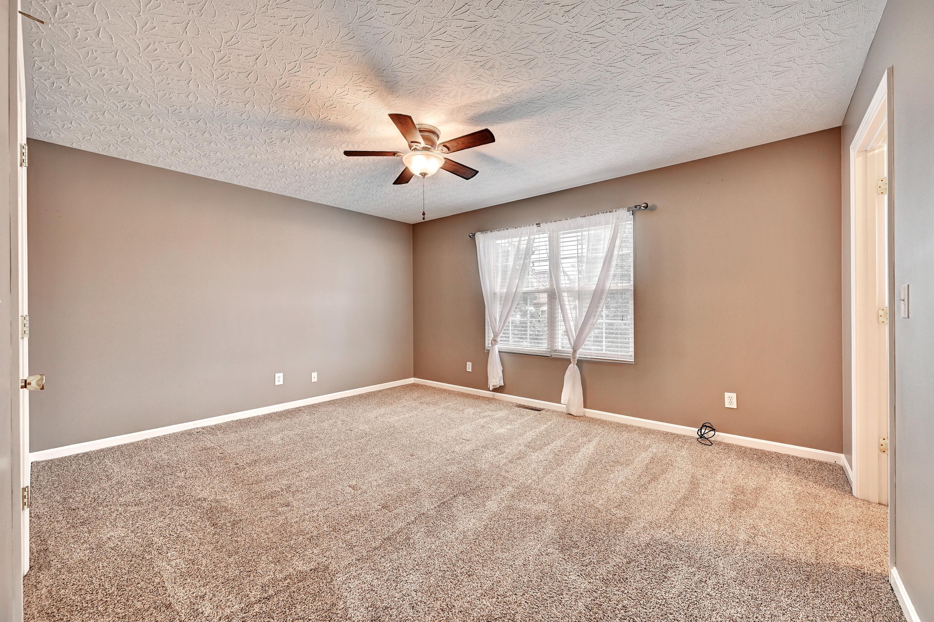 415 Claiborne Drive Dry Ridge, KY 41035 - Photo 14 of 35