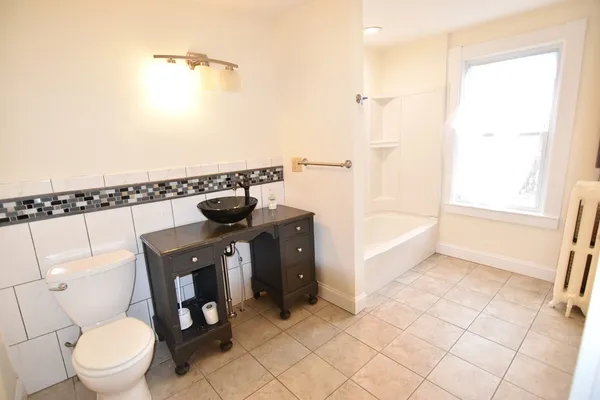 $1,900 | 20-24 Walnut Street, Unit 1F, Winchendon, MA 01475