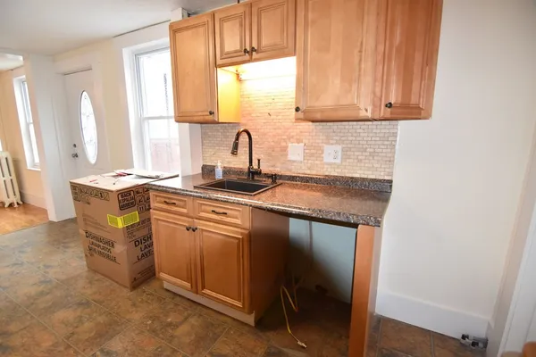 $1,900 | 20-24 Walnut Street, Unit 1F, Winchendon, MA 01475