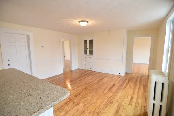 $1,900 | 20-24 Walnut Street, Unit 1F, Winchendon, MA 01475