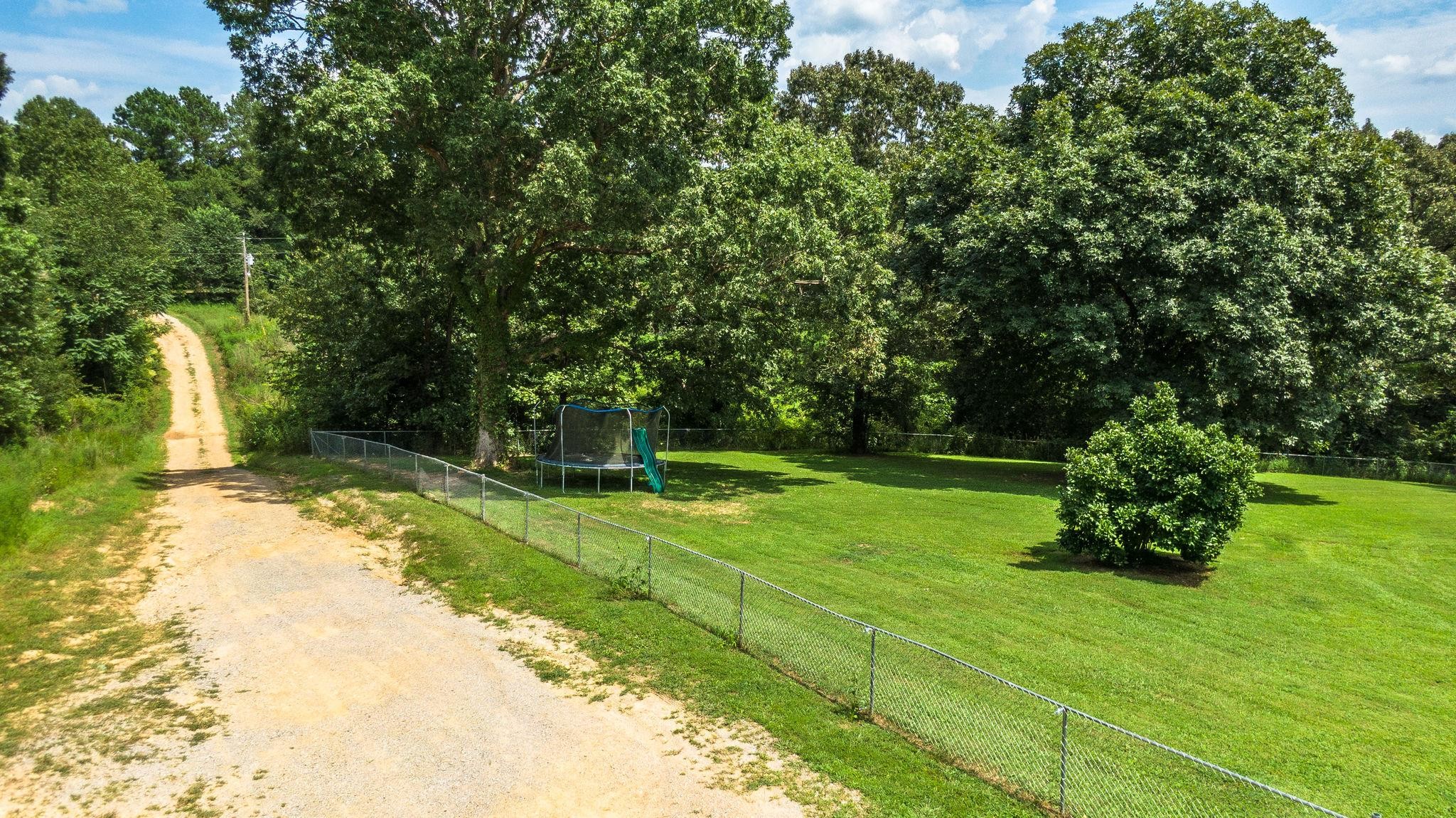 7387 Cavender Branch Road Lyles, TN 37098 - Photo 4 of 28 Gallery Image 4
