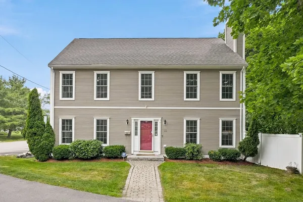 $1,550,000 | 18 Rosegate Road, Needham, MA 02494