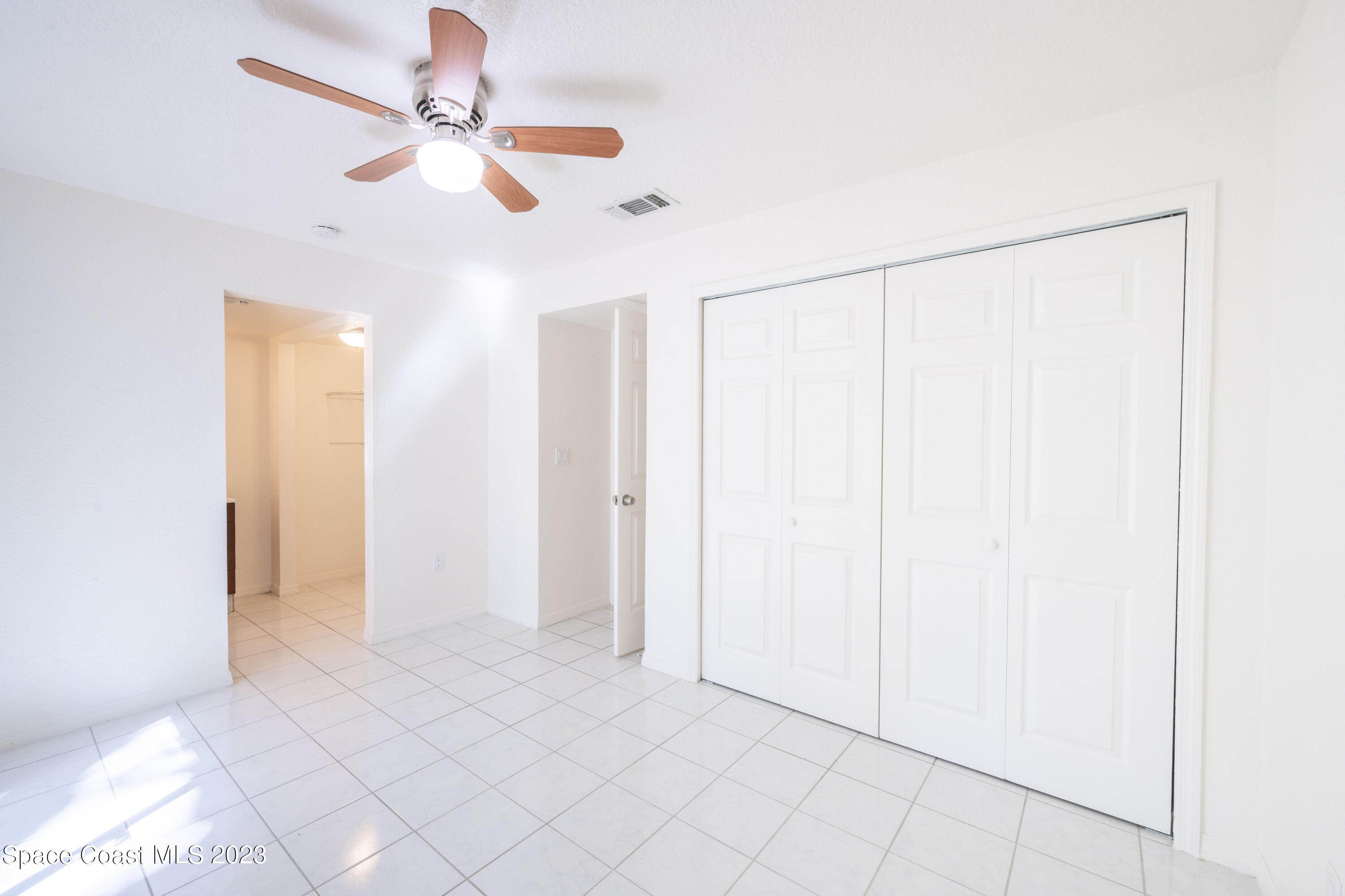 1130 Gary Hunt Road, Unit B Cocoa, FL 32926 - Photo 12 of 33 a view of an empty room
