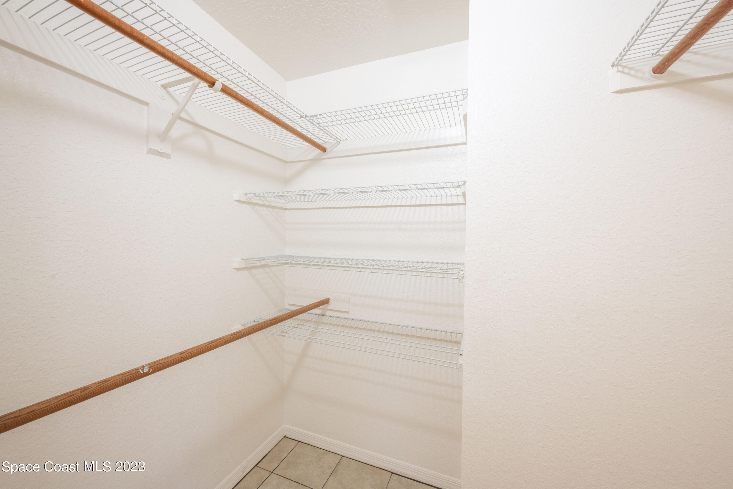 1130 Gary Hunt Road, Unit B Cocoa, FL 32926 - Photo 24 of 33 a view of entryway