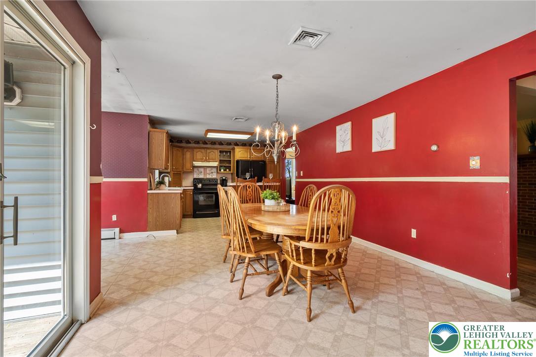 5306 Lanark Road Center Valley, PA 18034 - Photo 17 of 29 Gallery Image 17