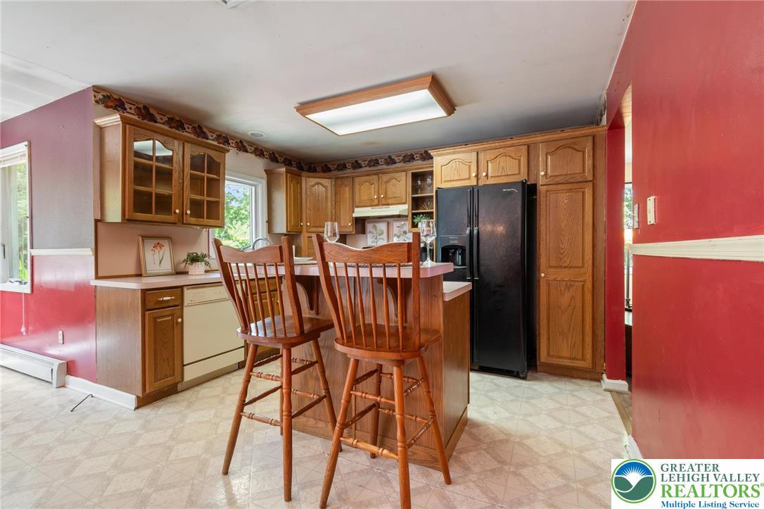 5306 Lanark Road Center Valley, PA 18034 - Photo 18 of 29 Gallery Image 18