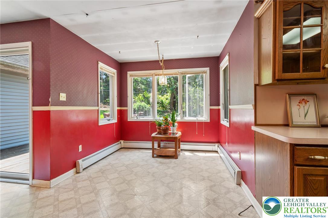 5306 Lanark Road Center Valley, PA 18034 - Photo 19 of 29 Gallery Image 19