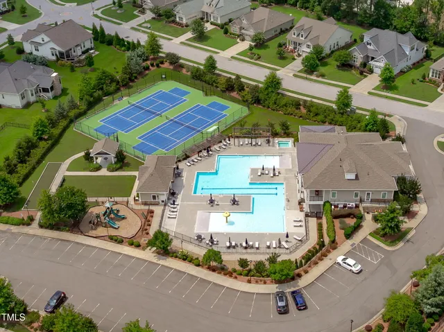 $800,000 | 2511 Range Overlook Crossing, Apex, NC 27523