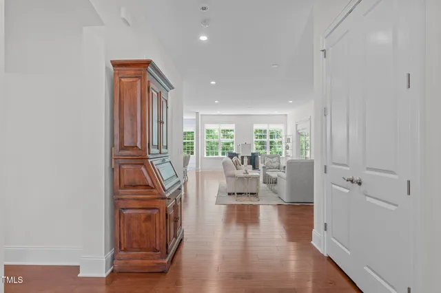 a view of entryway with livingroom and furniture