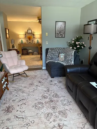 $158,000 | 5 Turnpike Road, Unit 116, Townsend, MA 01469