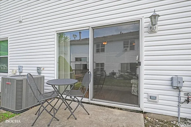 $267,000 | 1945 Calla Drive, Joliet, IL 60435