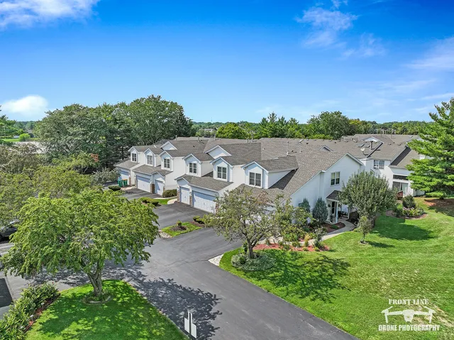 $267,000 | 1945 Calla Drive, Joliet, IL 60435