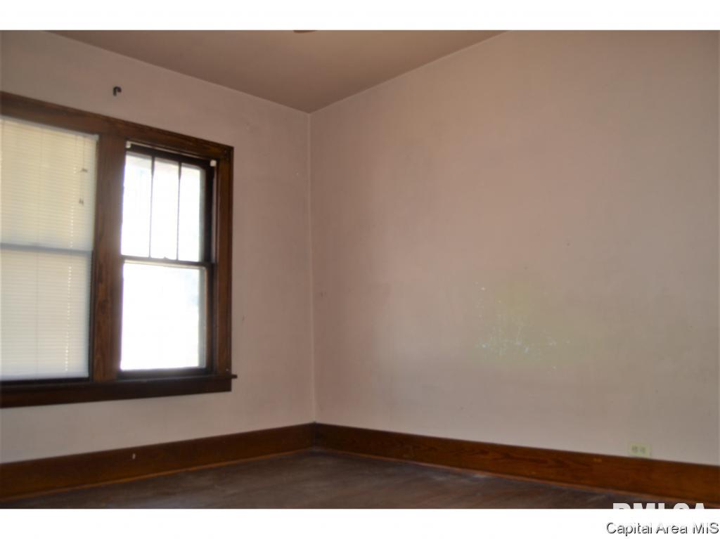 1527 South 5th Street Springfield, IL 62703 - Photo 15 of 21