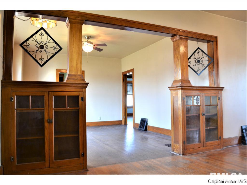 1527 South 5th Street Springfield, IL 62703 - Photo 7 of 21