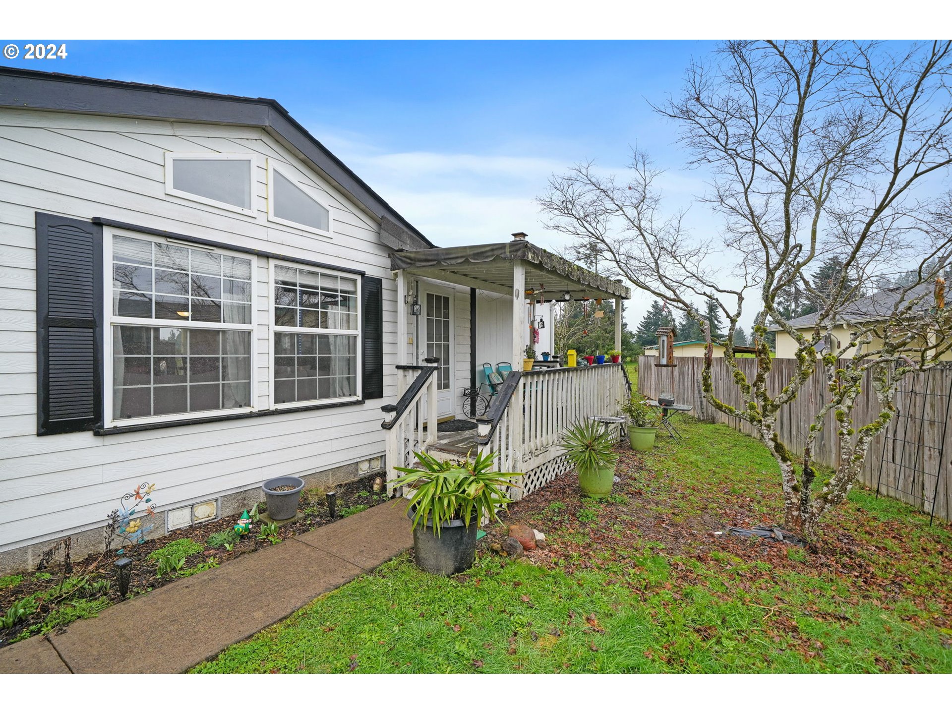 2175 Patrick Court Cottage Grove, OR 97424 - Photo 2 of 22 Gallery Image 2
