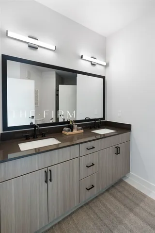 $4,475 | 3001 West 11th Street, Unit 537, Houston, TX 77008