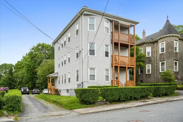 $699,900 | 29 Tatman Street, Worcester, MA 01607