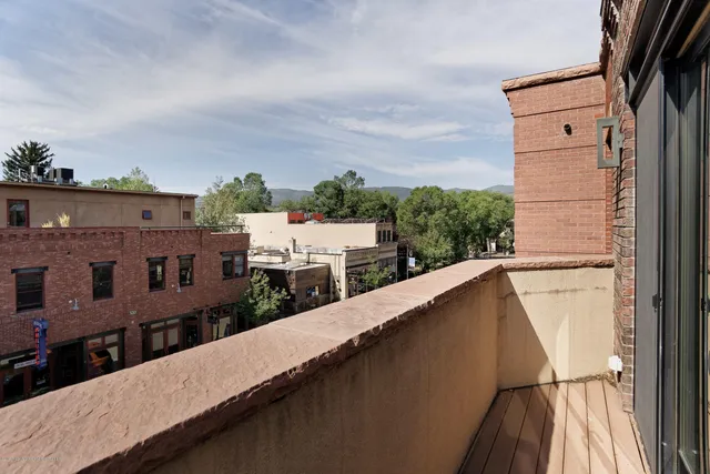 $3,200,000 | 311 Main Street, Unit STE #300, Carbondale, CO 81623