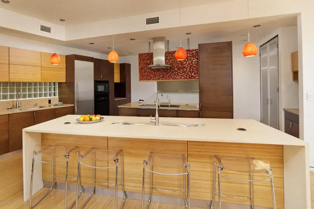 $3,200,000 | 311 Main Street, Unit STE #300, Carbondale, CO 81623