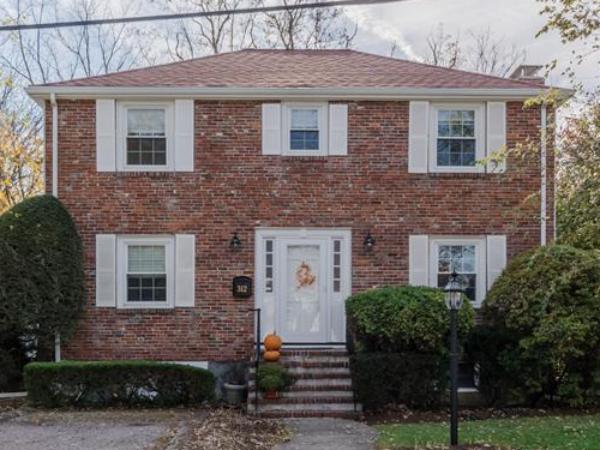 312 Woodcliff Road Newton, MA 02461 - Photo 1 of 20