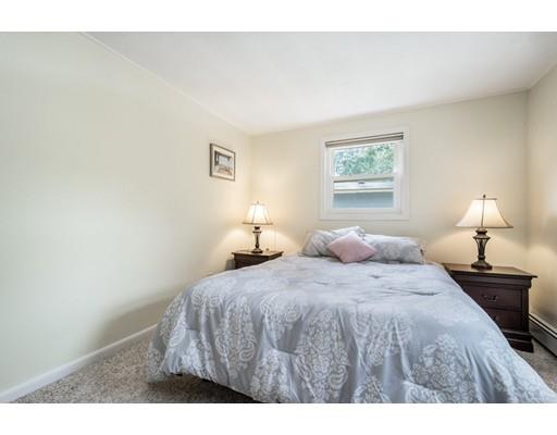 34 Fairbrook Road Framingham, MA 01701 - Photo 14 of 24 Gallery Image 14