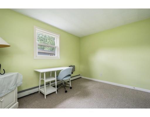 34 Fairbrook Road Framingham, MA 01701 - Photo 18 of 24 Gallery Image 18