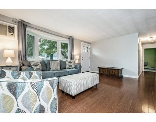 34 Fairbrook Road Framingham, MA 01701 - Photo 4 of 24 Gallery Image 4