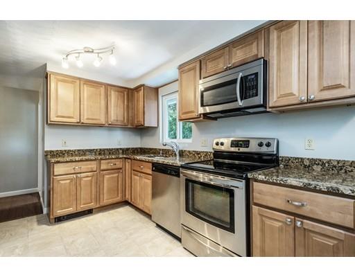 34 Fairbrook Road Framingham, MA 01701 - Photo 6 of 24 Gallery Image 6