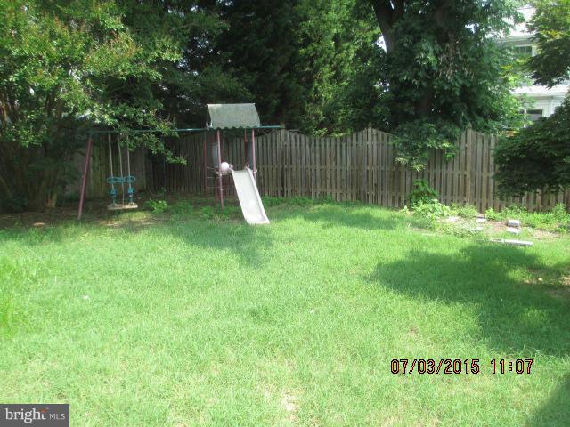 8433 Rugby Road Pasadena, MD 21122 - Photo 16 of 17 View