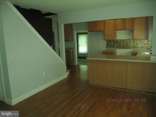 8433 Rugby Road Pasadena, MD 21122 - Photo 3 of 17 Dining Room