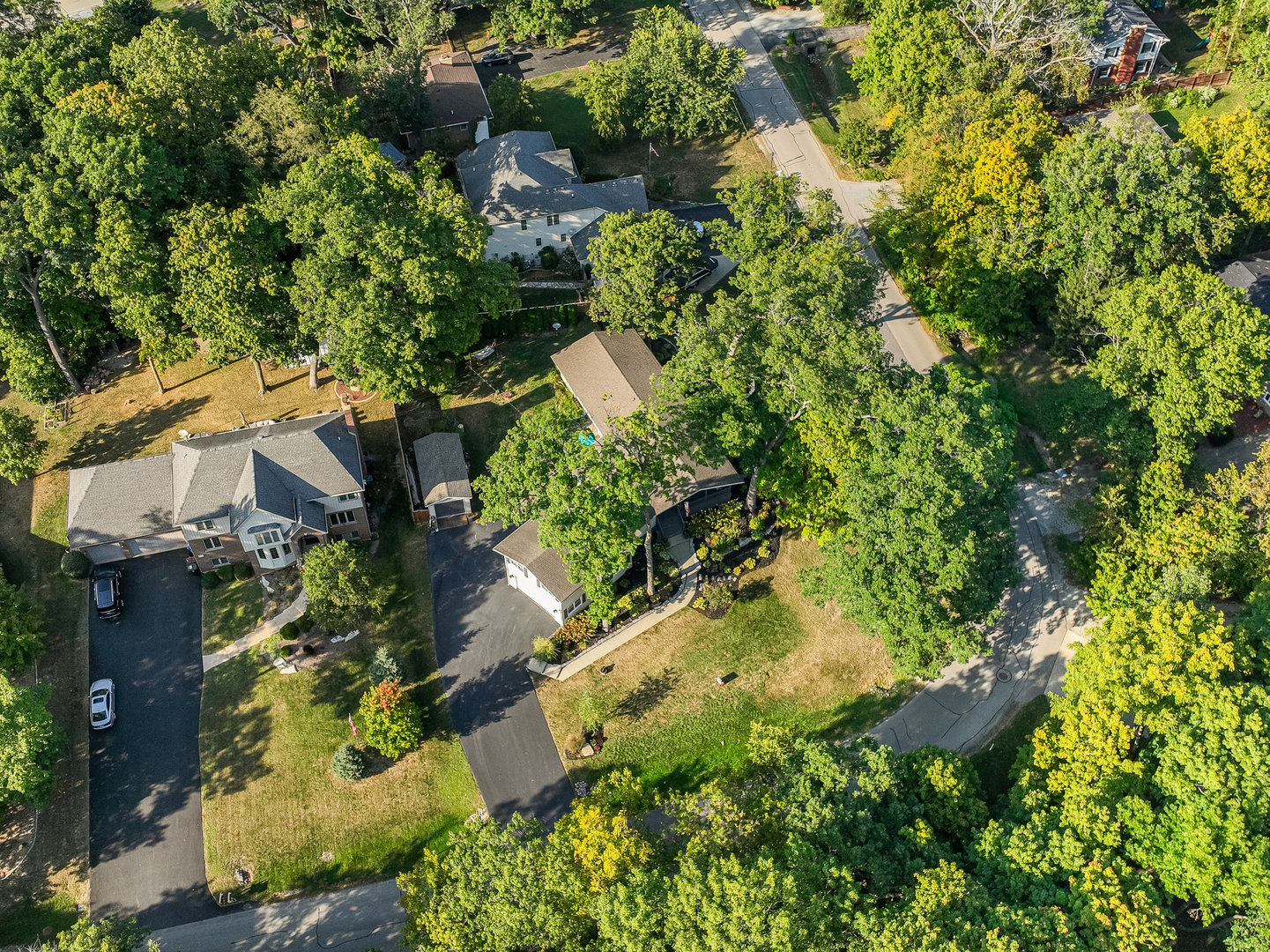 11426 South Brightway Road Mokena, IL 60448 - Photo 31 of 39 an aerial view of residential house with outdoor space and trees all around