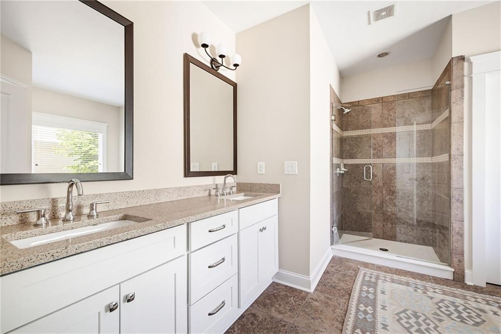 908 South Candler Street Decatur, GA 30030 - Photo 20 of 33