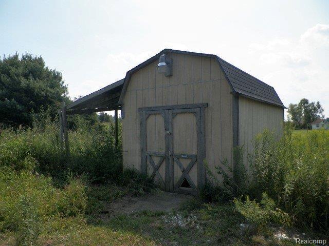 5911 Scotch Road Vassar, MI 48768 - Photo 20 of 25 262-161942 - Shed (2).JPG