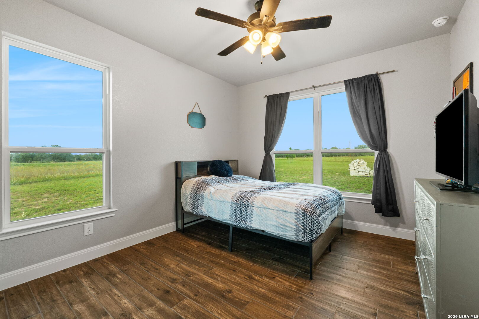 137 Ranchers Way Floresville, TX 78114 - Photo 26 of 46