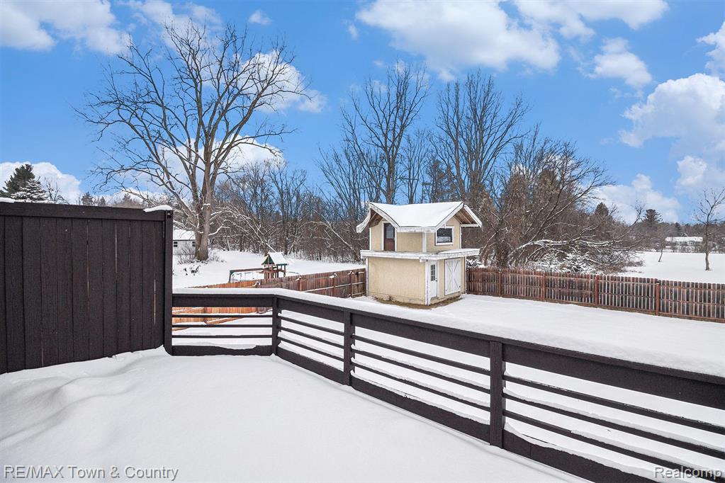 6479 East Pierson Road Flint, MI 48506 - Photo 28 of 39