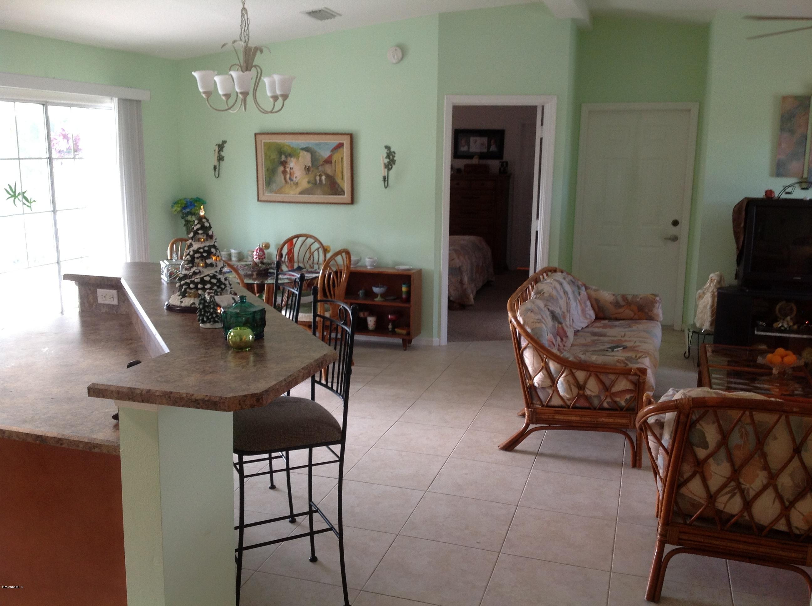 1855 Barber Street Sebastian, FL 32958 - Photo 3 of 13 Living Room