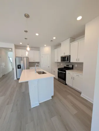 $2,100 | 1508 Regal Fern Way, Longs, SC 29568