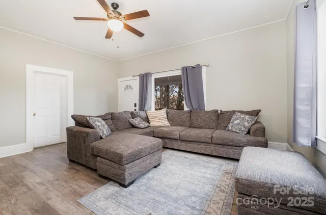 $300,000 | 603 Old North Main Street, Clover, SC 29710