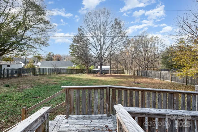 $300,000 | 603 Old North Main Street, Clover, SC 29710