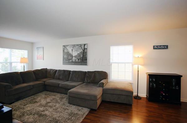 8285 Bruntsfield Road Columbus, OH 43235 - Photo 5 of 18 Gallery Image 5