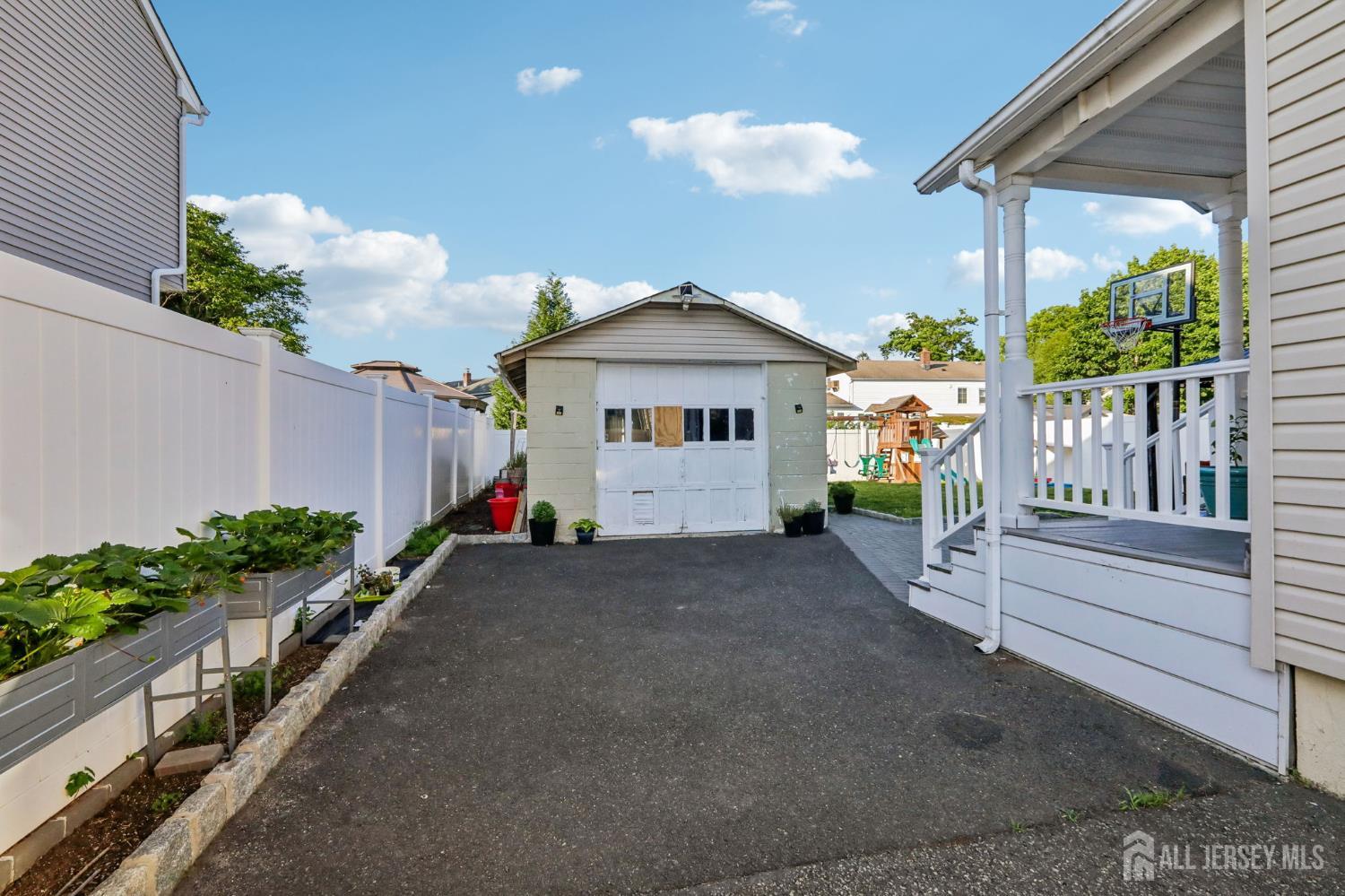608 Decatur Avenue Middlesex, NJ 08846 - Photo 39 of 40
