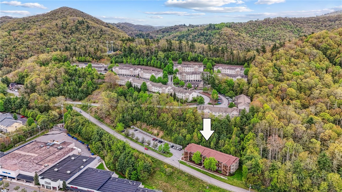 800 Meadowview Drive, Unit 2 Boone, NC 28607 - Photo 6 of 22