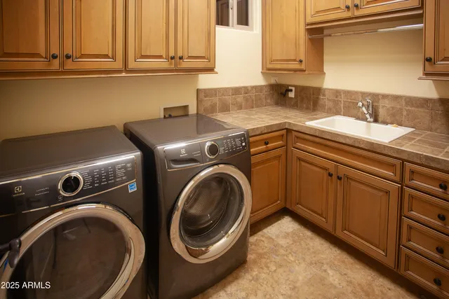 $2,099,000 | 7946 East Soaring Eagle Way, Scottsdale, AZ 85266