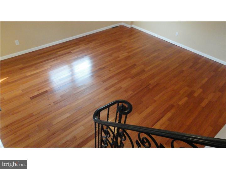 3902 Kane Road Philadelphia, PA 19154 - Photo 13 of 25 Gallery Image 13