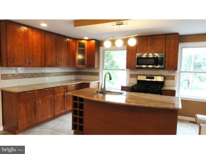 3902 Kane Road Philadelphia, PA 19154 - Photo 5 of 25 Gallery Image 5