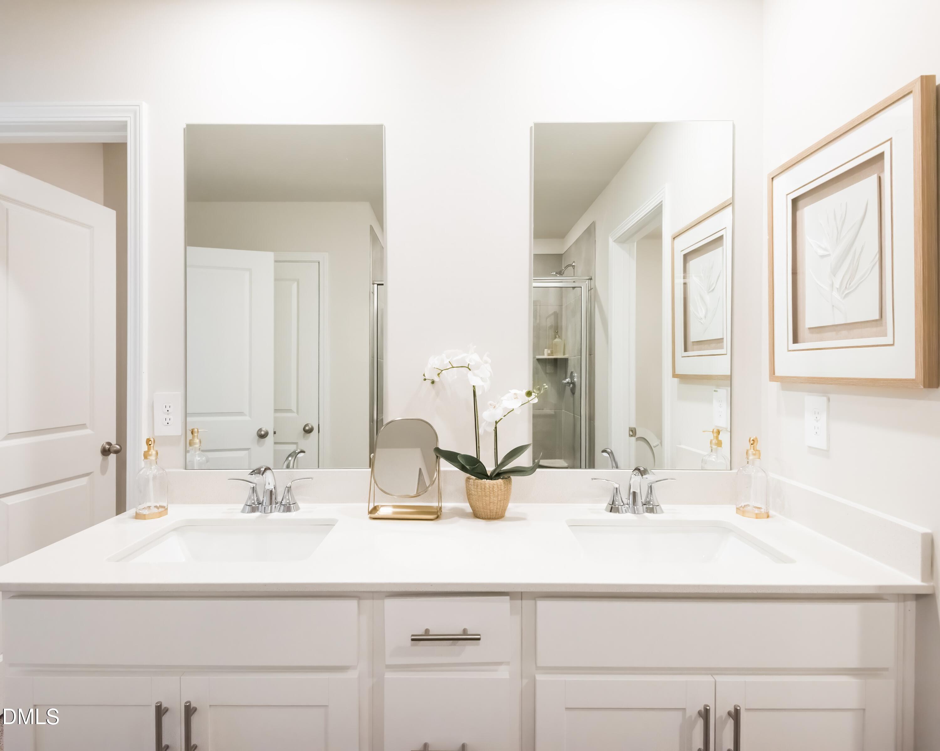 1510 Hatteras Road Durham, NC 27703 - Photo 17 of 22 14_Paisley_PrimaryBath